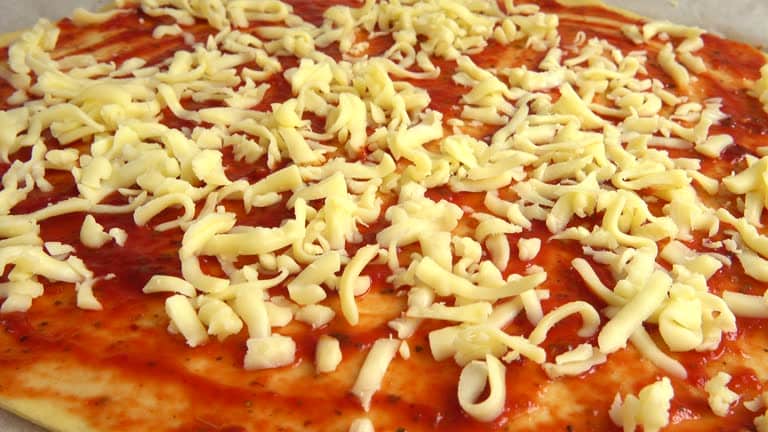 پنیر پیتزا کشدار ایتالیایی مخصوص پخت سریع خانگی